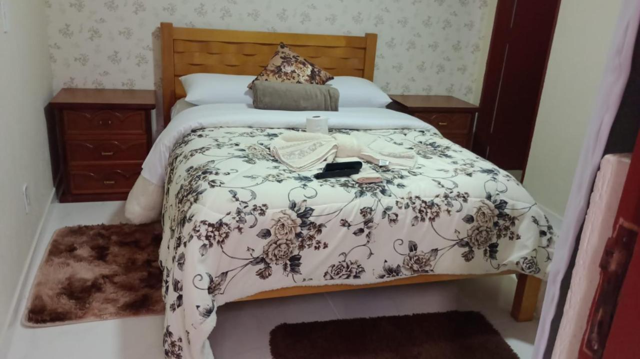 Pousada Villa Paty - Campos do Jordão エクステリア 写真