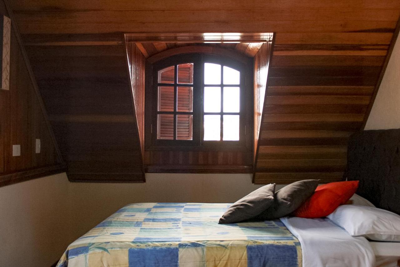 Pousada Villa Paty - Campos do Jordão エクステリア 写真